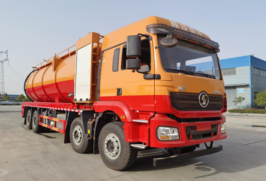 陜汽德龍前四后八輪清洗吸污車(chē)